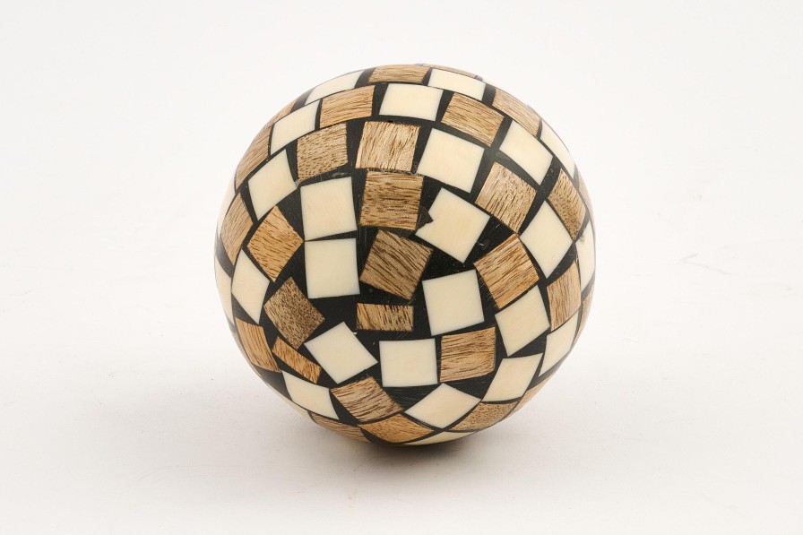 Flamant Halsey, Deco Ball Clearance